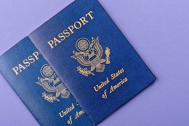 Zwei Reisepässe der Vereinigten Staaten von Amerika